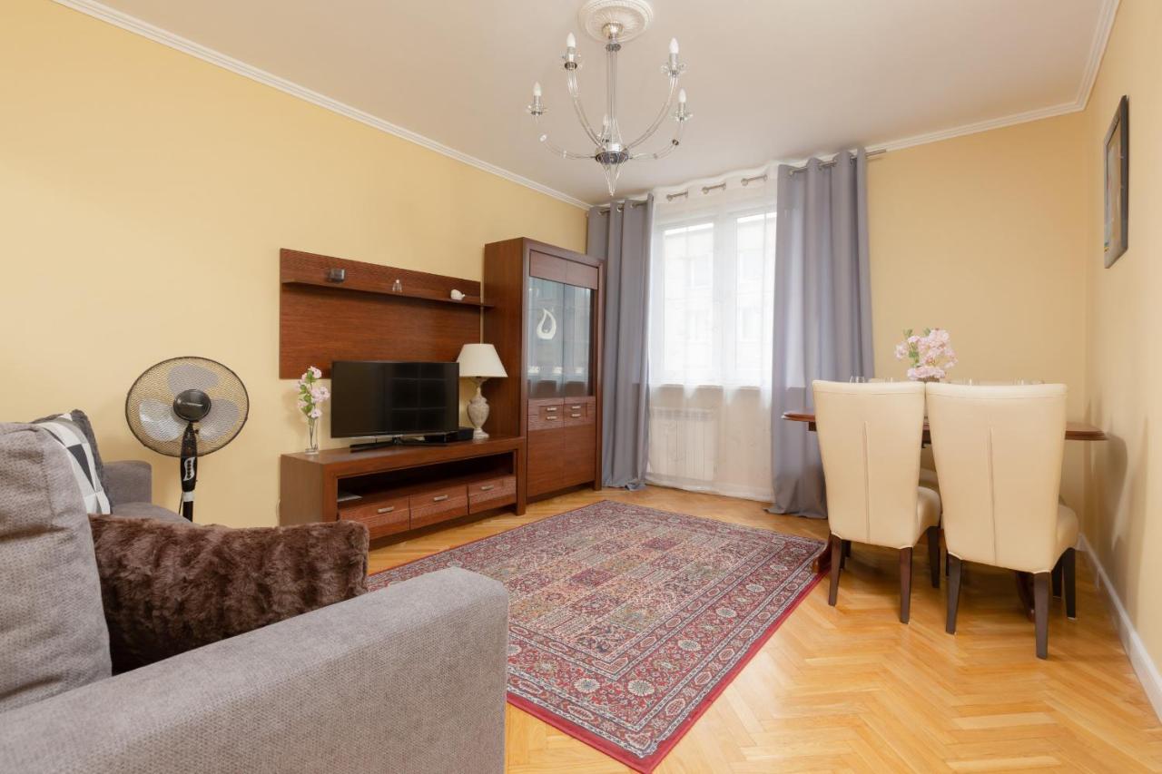 Miodowa Apartment Krasinski Garden Warsaw By Noclegi Renters 외부 사진