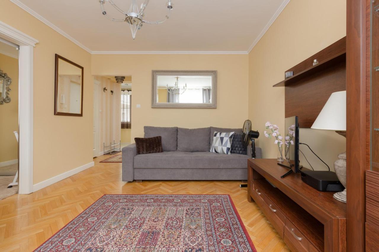 Miodowa Apartment Krasinski Garden Warsaw By Noclegi Renters 외부 사진