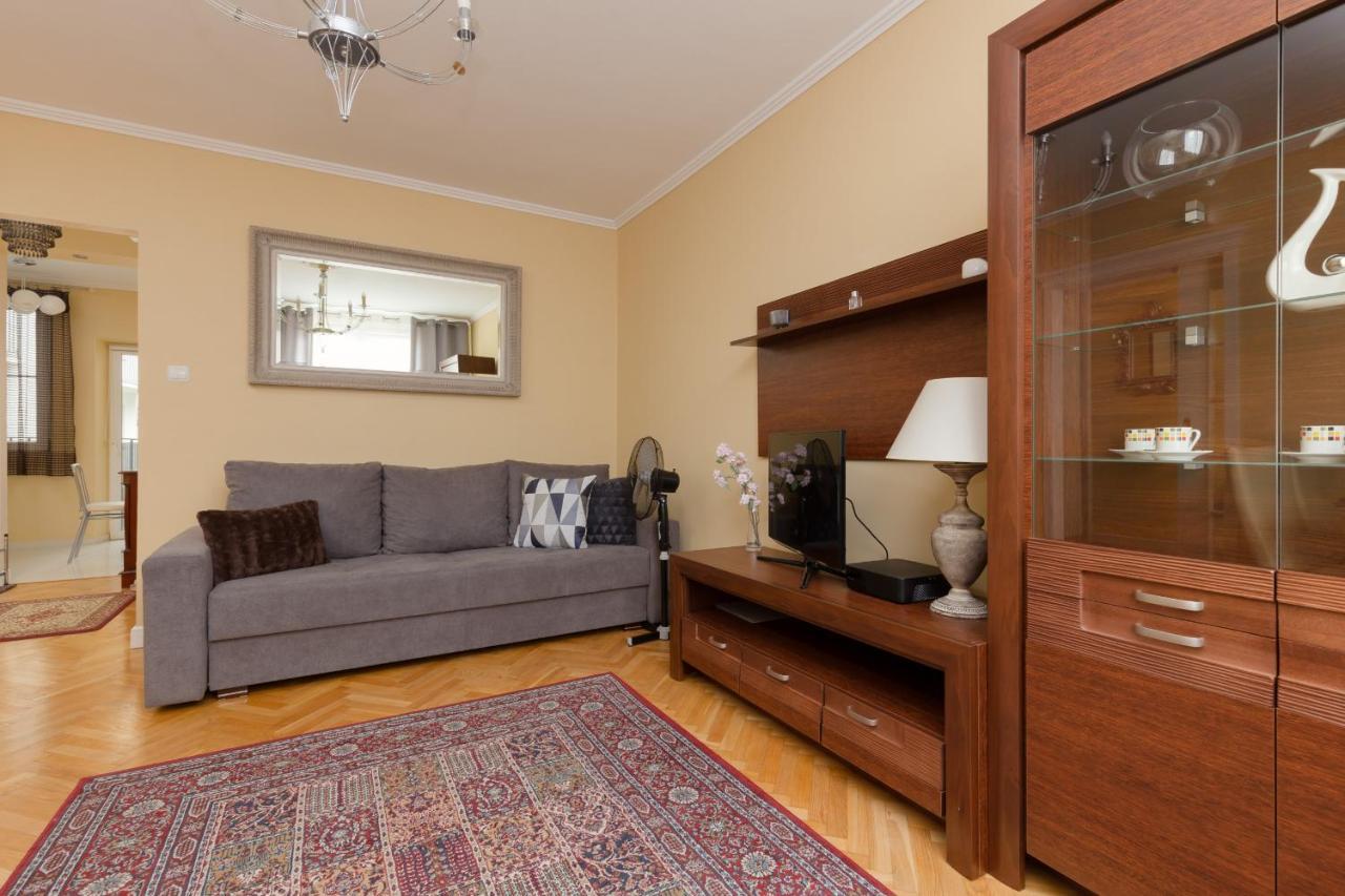 Miodowa Apartment Krasinski Garden Warsaw By Noclegi Renters 외부 사진